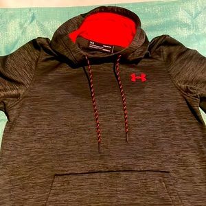Under Armour, Adult Small, Black